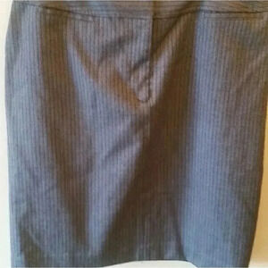 Grey with purple pinstripe size 14 skirt